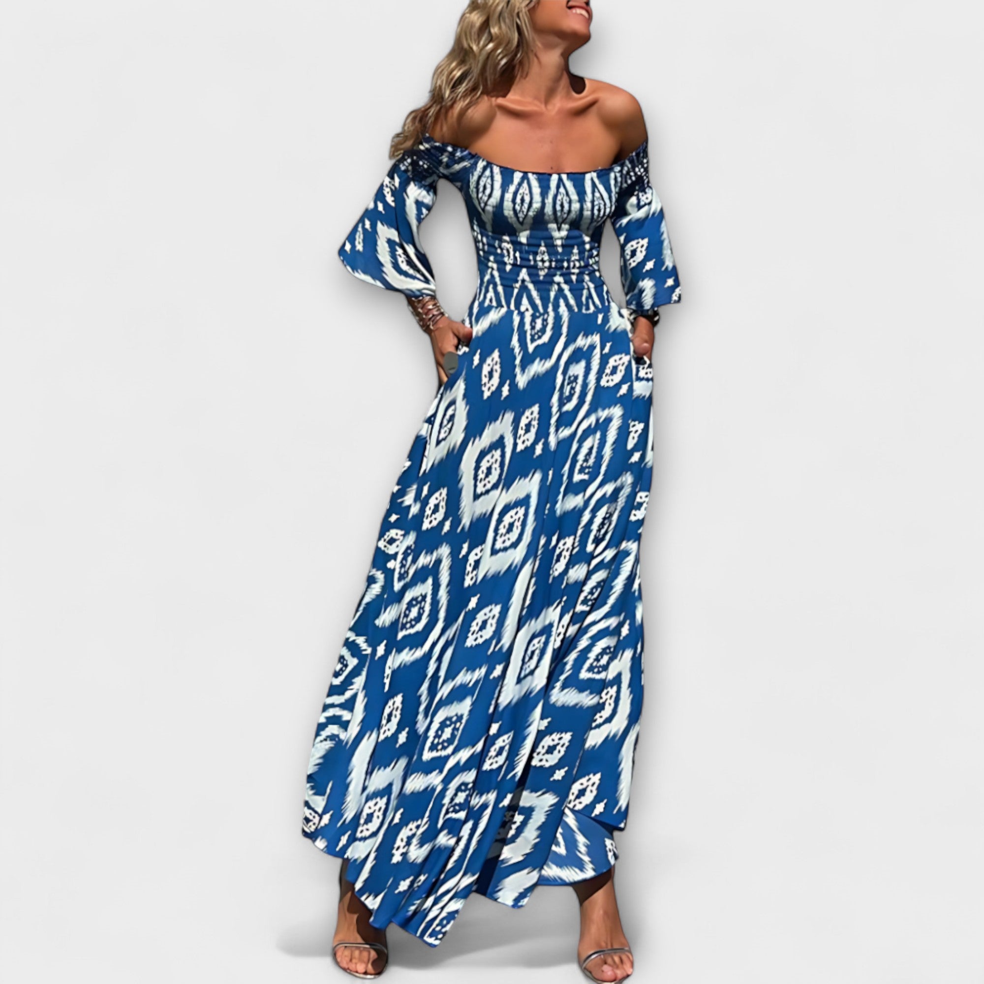 Bella - Off-Shoulder Klänning med Havblommor
