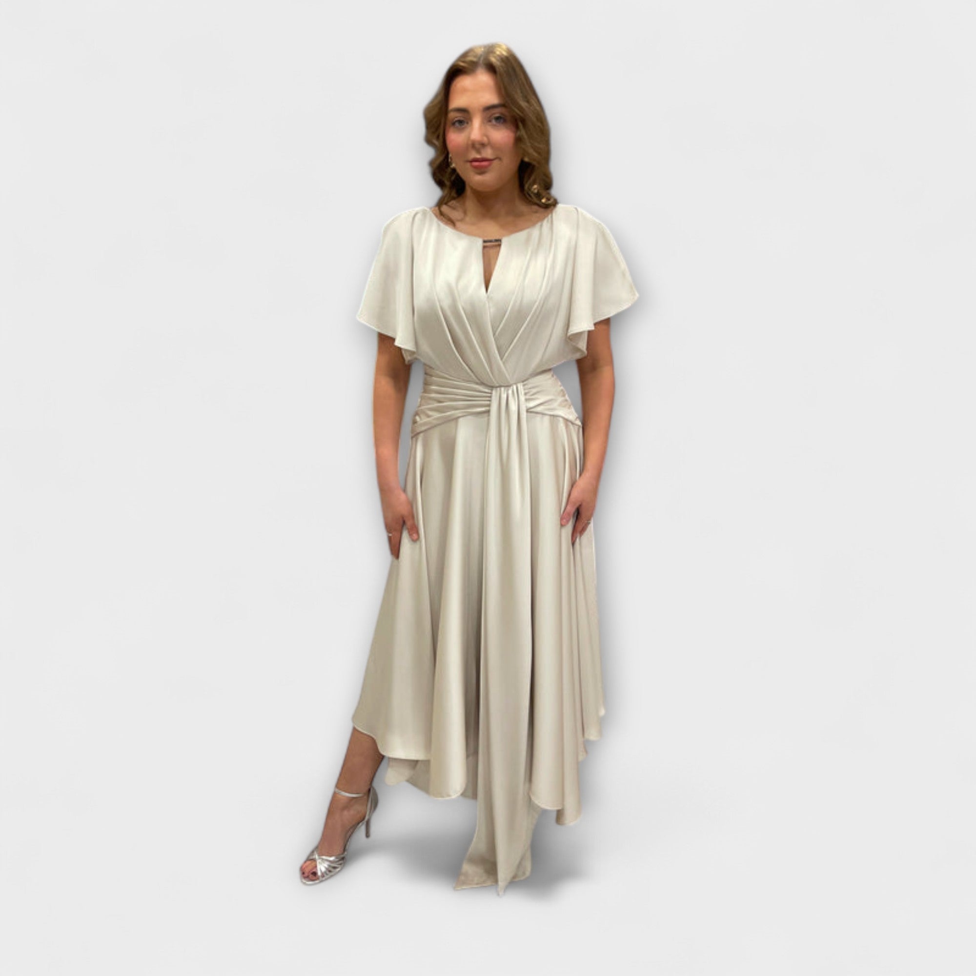 Anni – Maisonel Draperad Klänning
