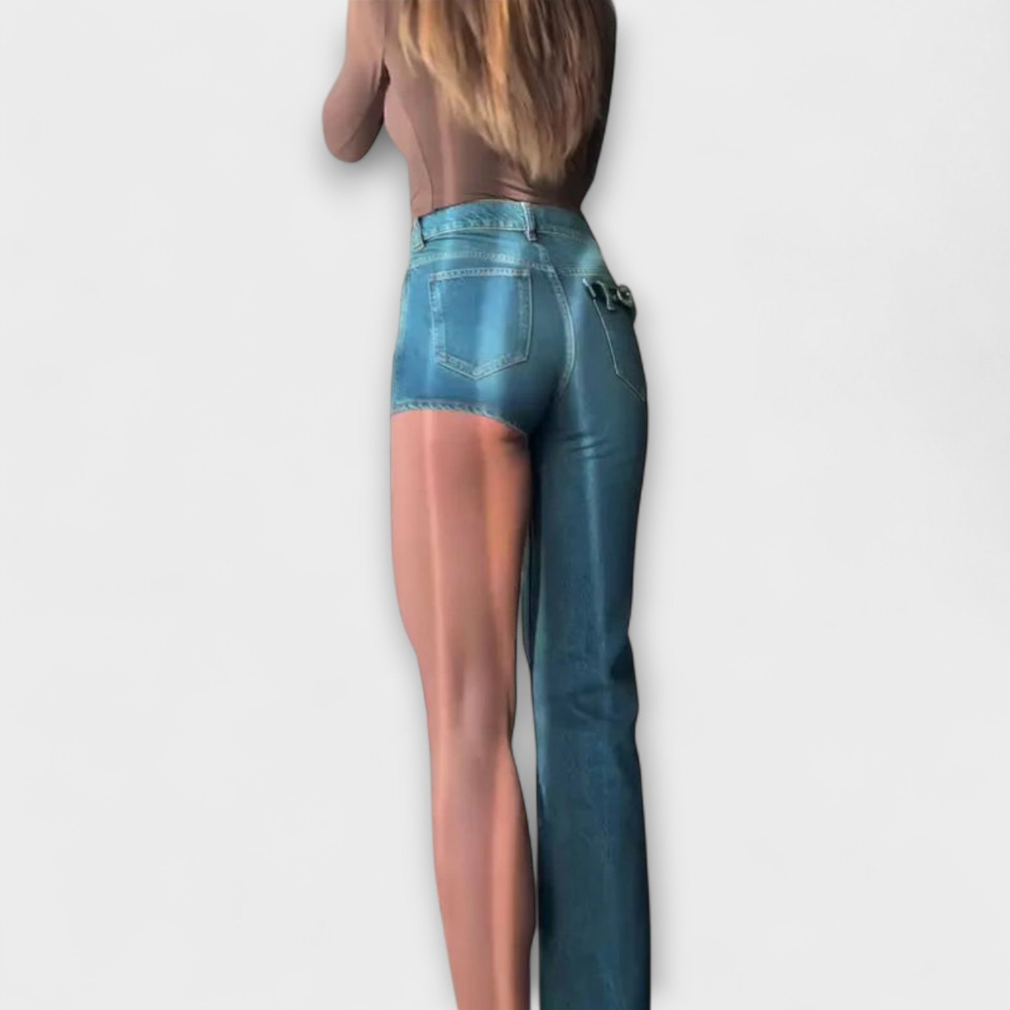 Astra - Trendiga Asymmetriska Denimshorts med En Axelrem