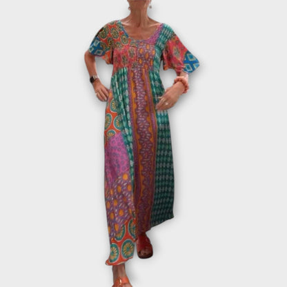 Melania - Livlig Boho Klänning
