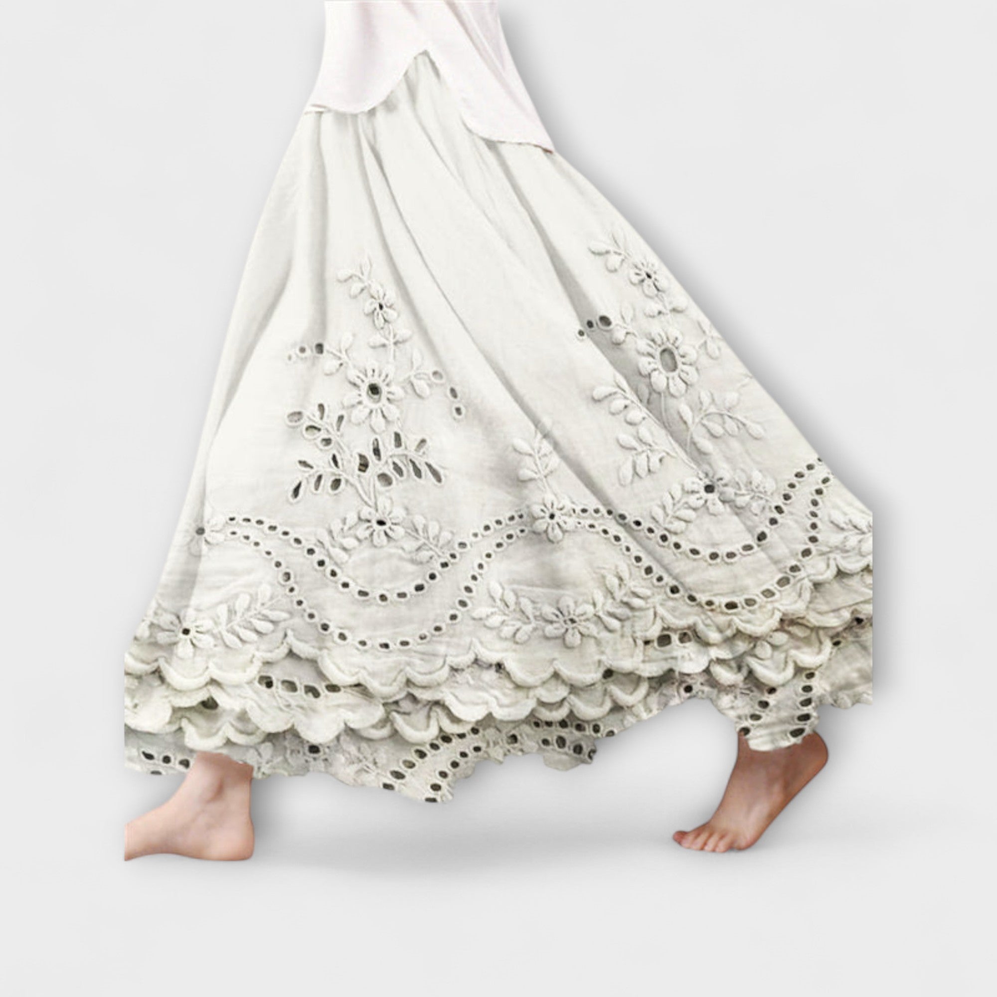 Luna – Boho Maxikjol med Broderi
