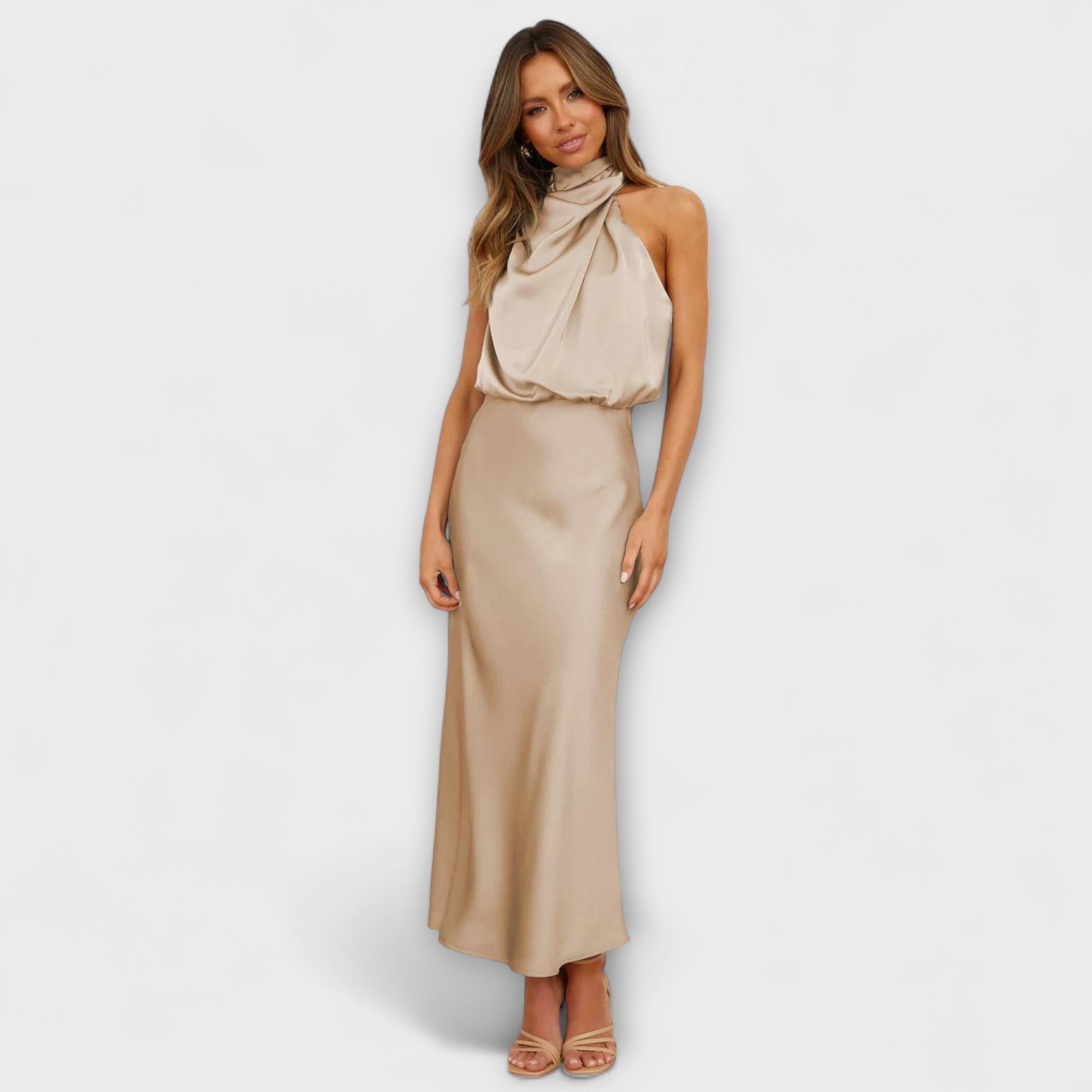 Elegant Halter Maxi Klänning i Sommar Gult