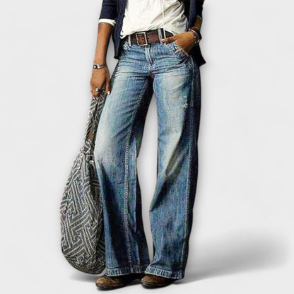 Cess - Jeans med Vida Ben