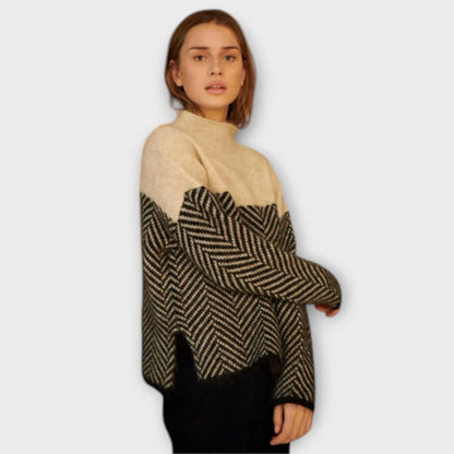 Maeve - Mjuk Turtleneck Tröja