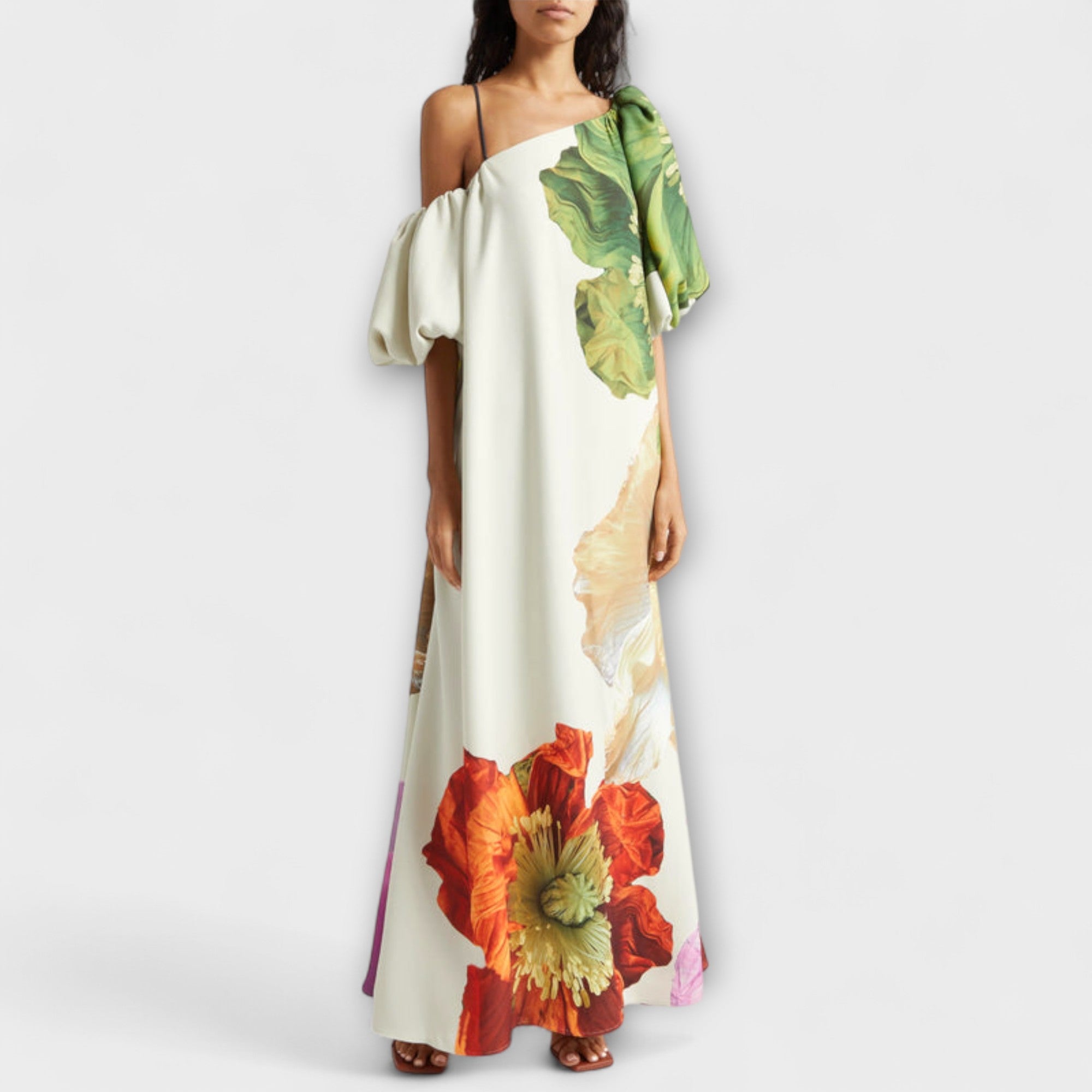 Melodi - Asymmetrisk Blommig Maxi Klänning
