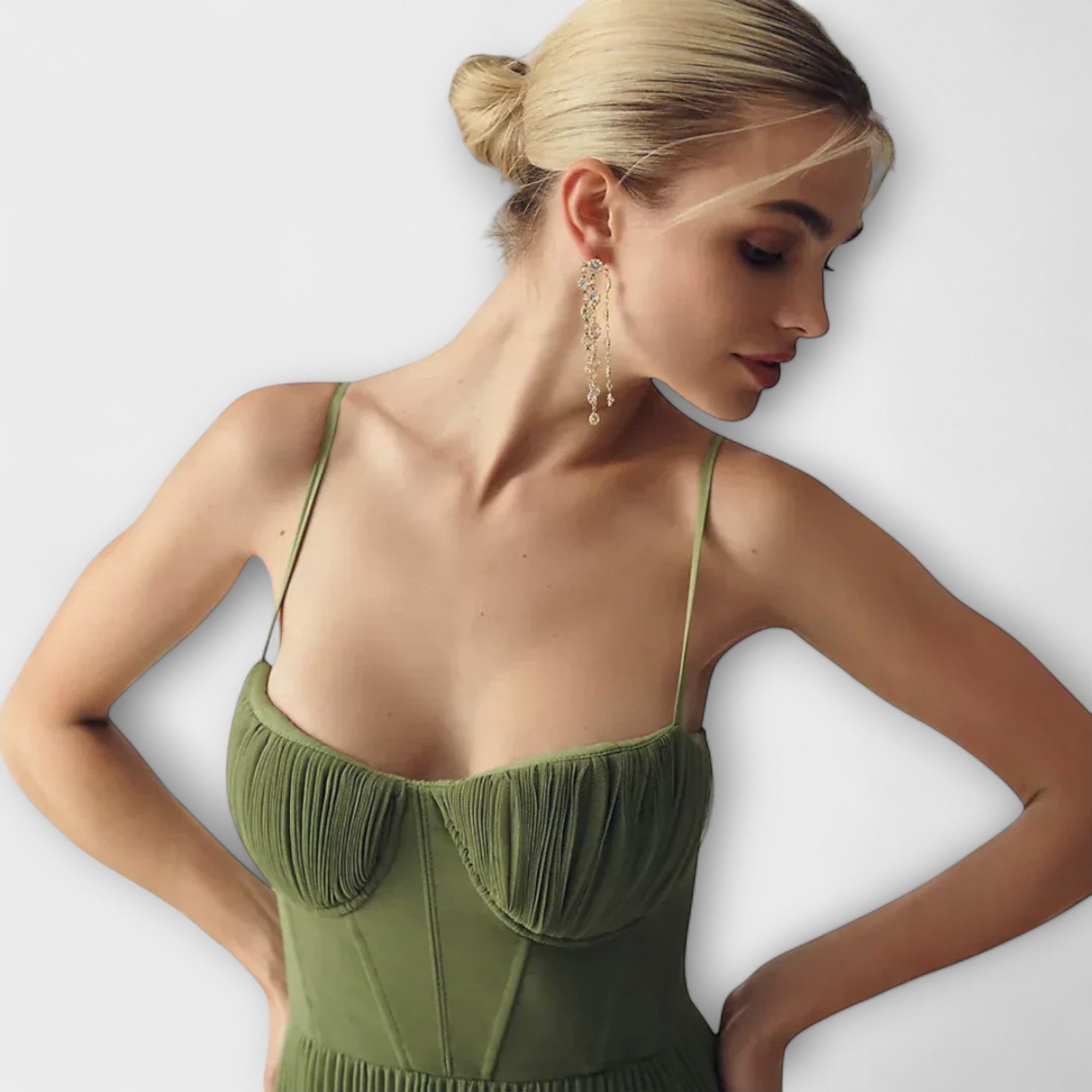 Lucrezia - Elegant Klänning med Charm