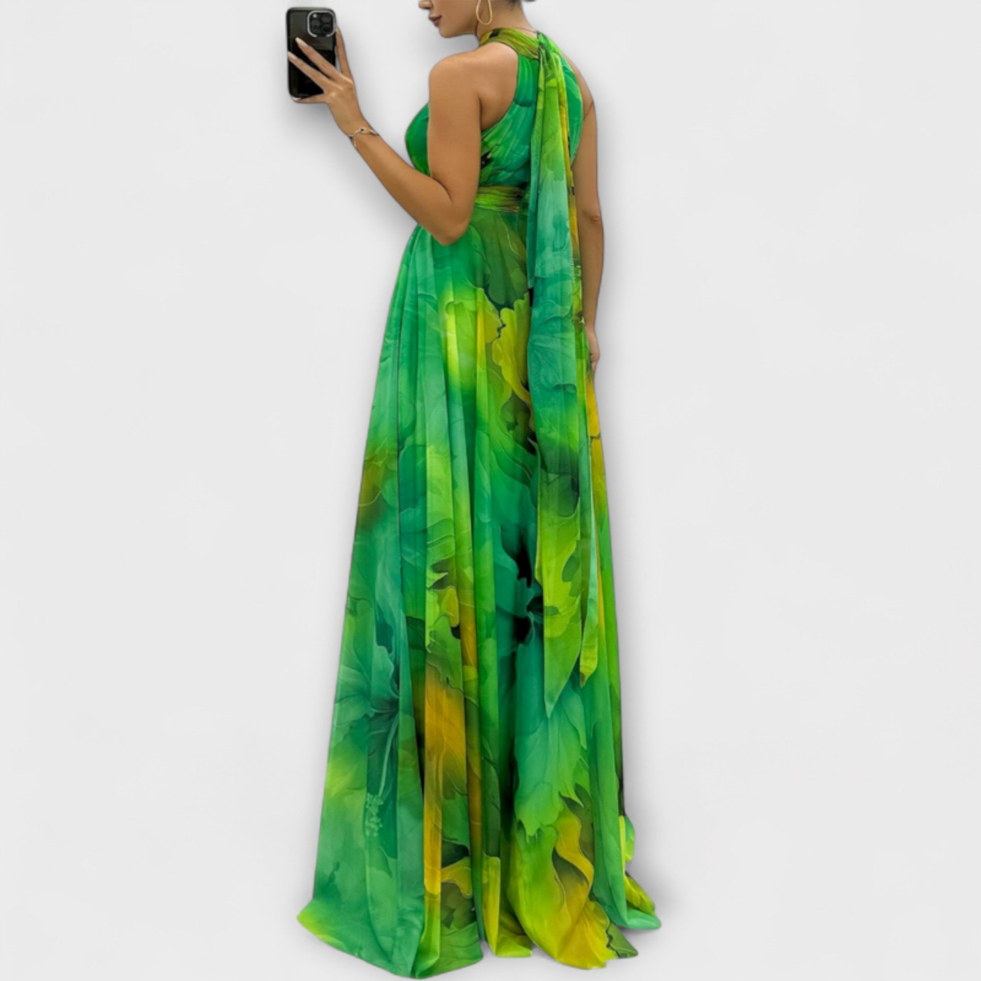 Isalie – Chiffon Maxiklänning med Blommönster