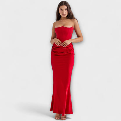Off-the-Shoulder Satin Maxi Klänning med Drapering